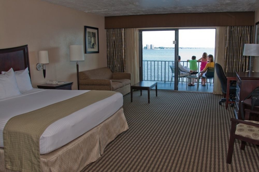 Hotel Best Western Fort Myers Waterfront 3*
